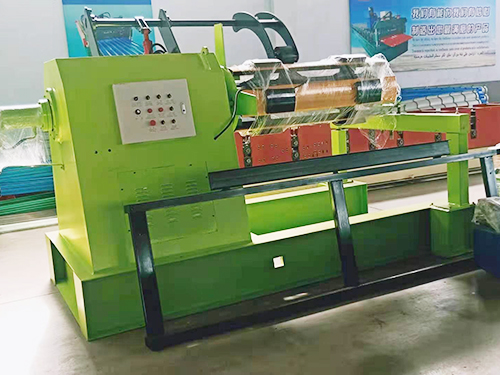 全自動(dòng)開卷機(jī)